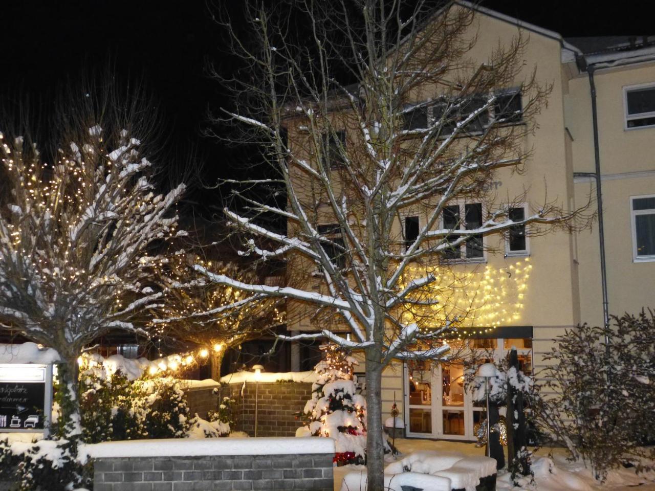 Gasthof Lindenmeir Otel Blaubeuren Dış mekan fotoğraf